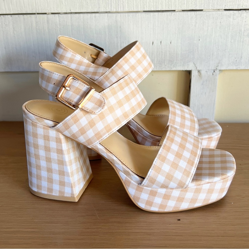 Brand New, Never Worn Urban Outfitters Heels